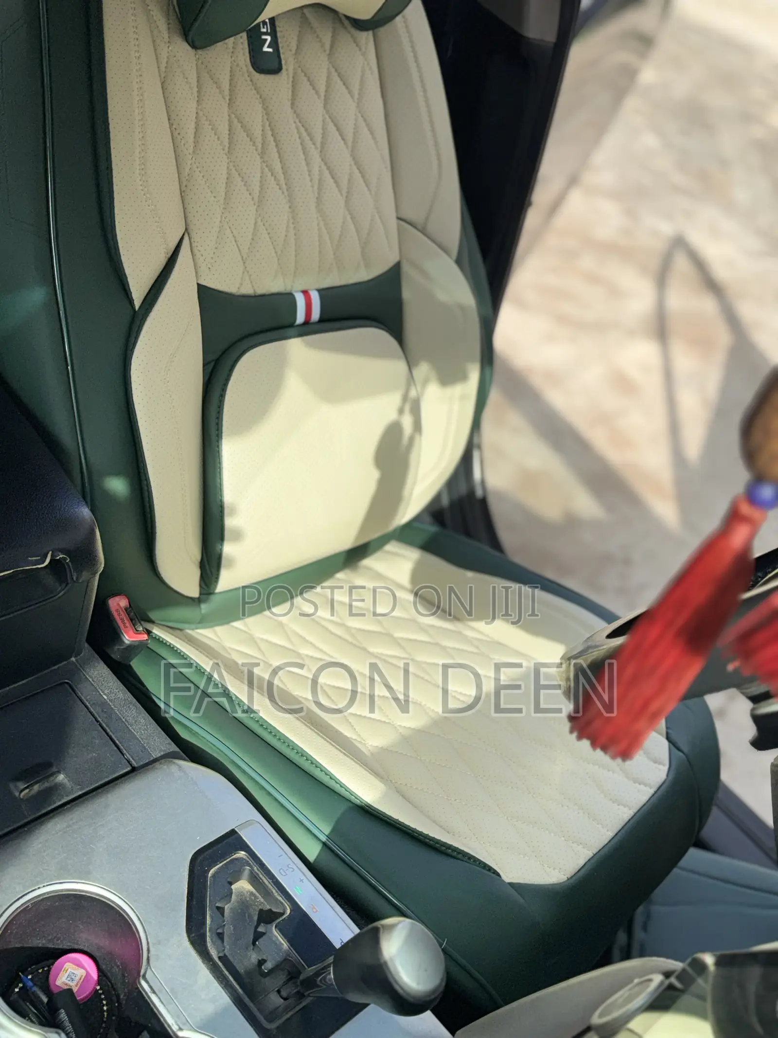 Easy Fit Luxury Finish ;Universal Leather 5 Seater Car Seat Covers