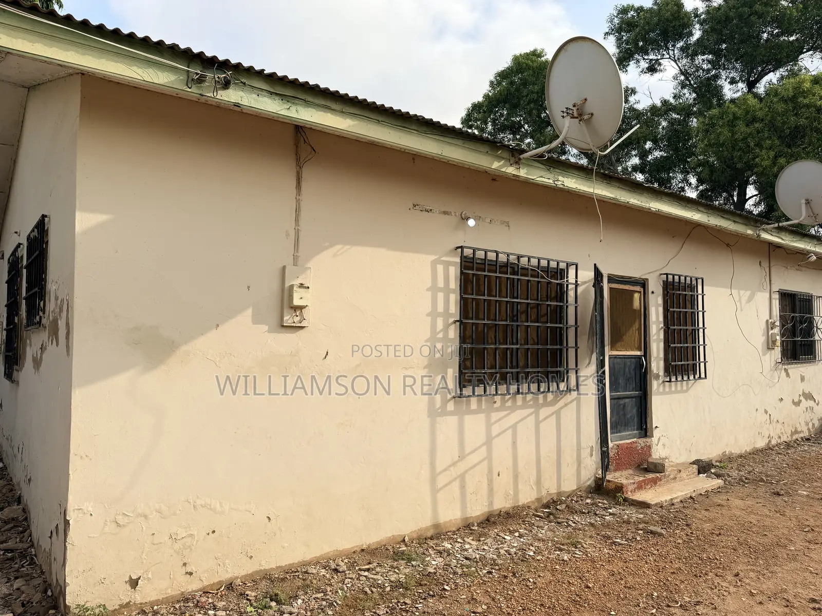 2bdrm Apartment in Kotobabi, Ecobank, Spintex for rent