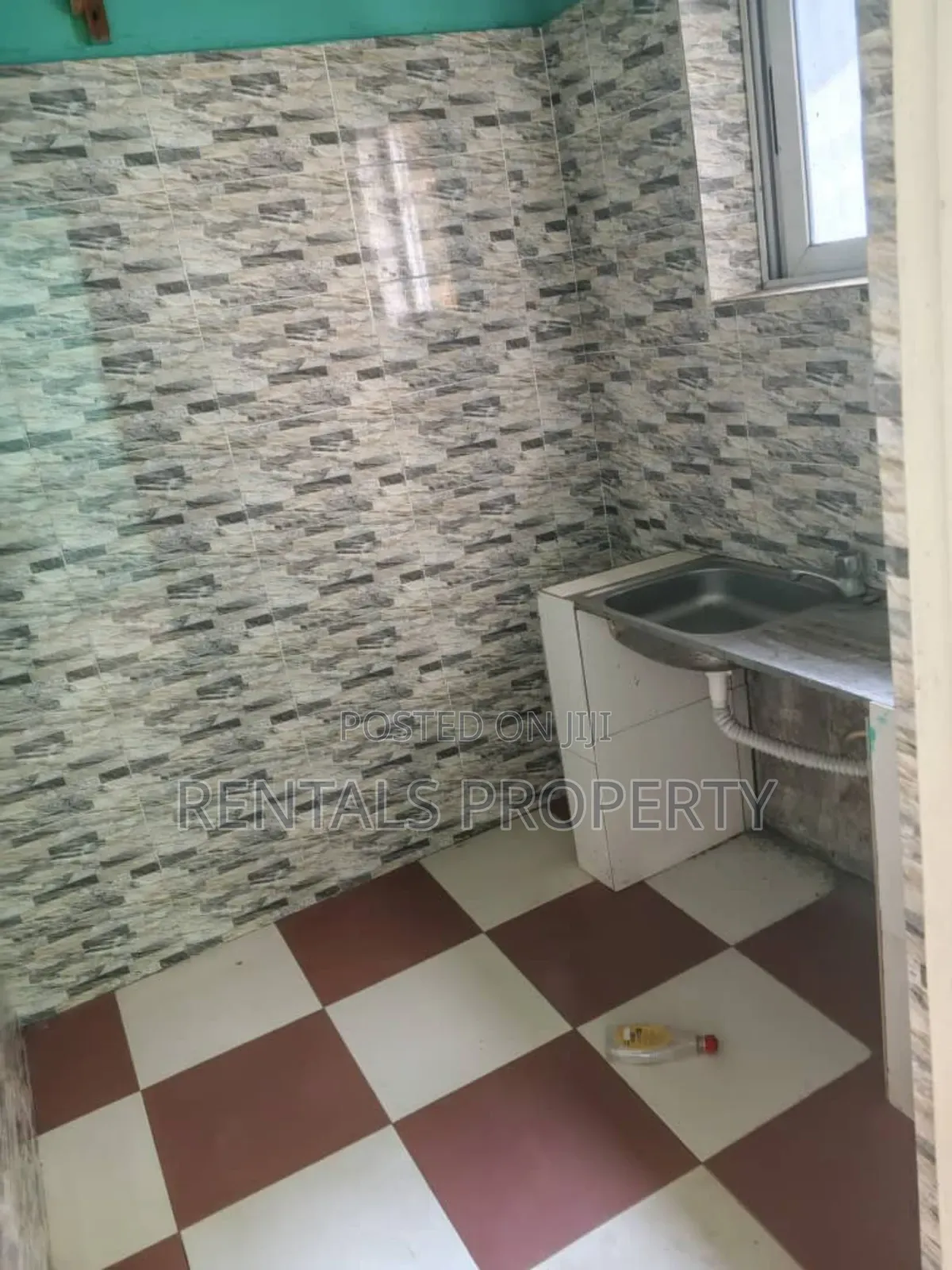 1bdrm Apartment in Danfa for rent