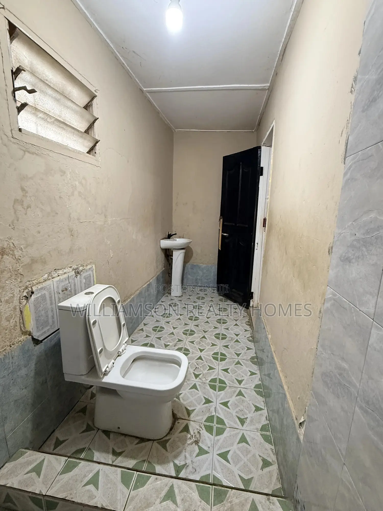 2bdrm Apartment in Kotobabi, Ecobank, Spintex for rent
