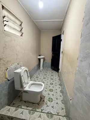 2bdrm Apartment in Kotobabi, Ecobank, Spintex for rent