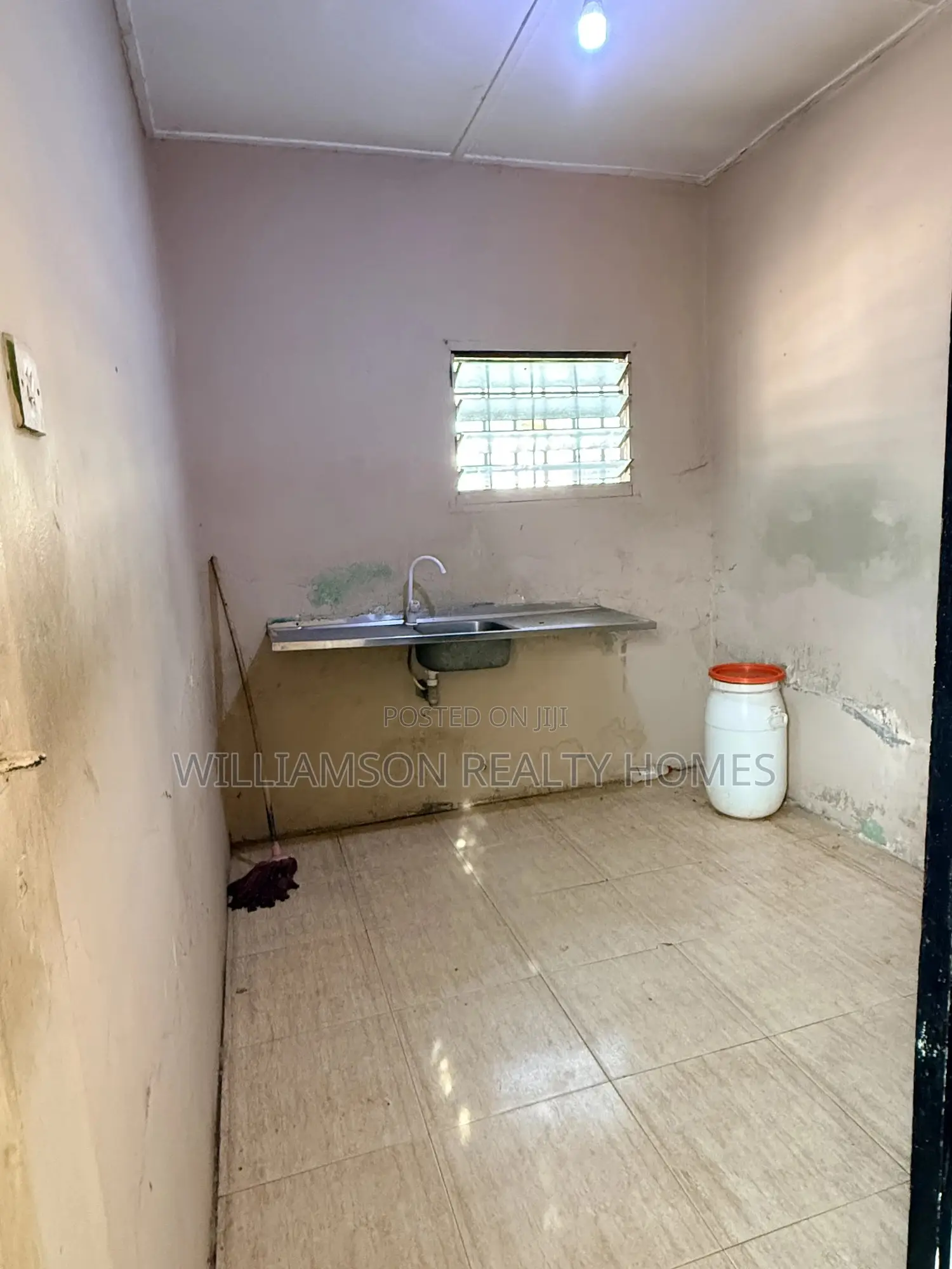 2bdrm Apartment in Kotobabi, Ecobank, Spintex for rent