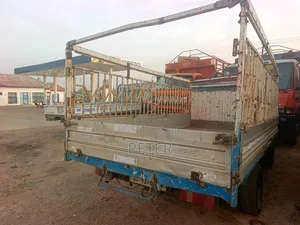 Nissan Trade Truck 2008 White