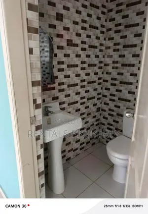 4bdrm Mansion in Amrahia for rent