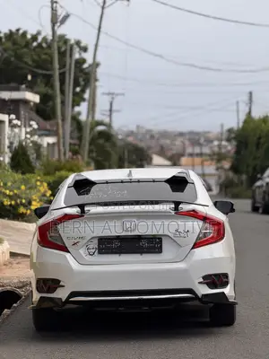 Honda Civic Sport 2021 White