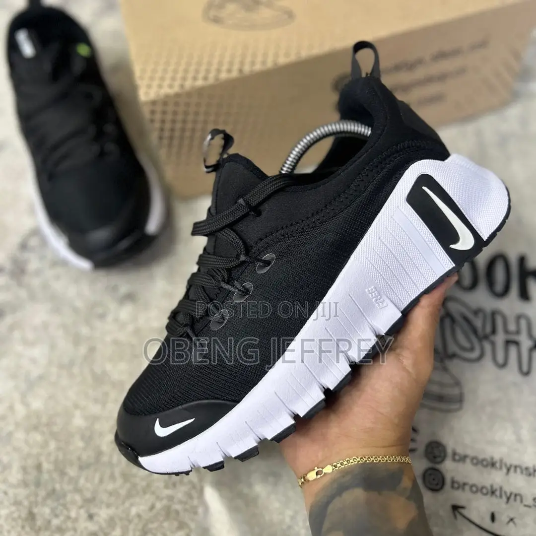 Original Nike Free Metcon 6 Black/White