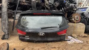 Hyundai Elantra Gt 2019,2020,,2022,2023,2024 Tailgate/ Boot Available