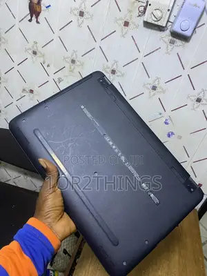 Laptop HP 15-Dy1031wm 8GB Intel Core I3 HDD 500GB