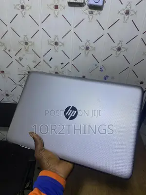 Laptop HP 15-Dy1031wm 8GB Intel Core I3 HDD 500GB