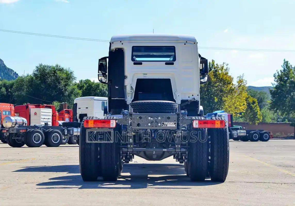 Strong Chinese Brand Tractor Heads for Your Trailers