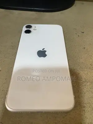 Apple iPhone 11 128 GB White