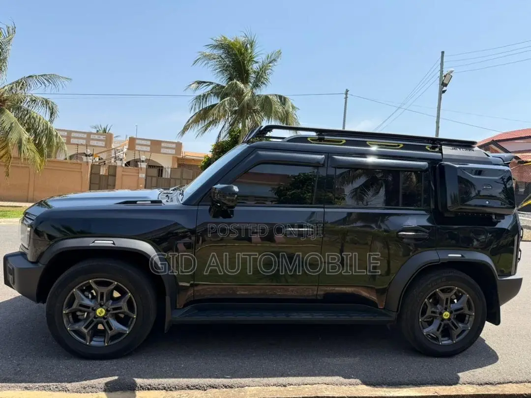 New Jetour T2 1.5 Hybrid AWD 2024 Black