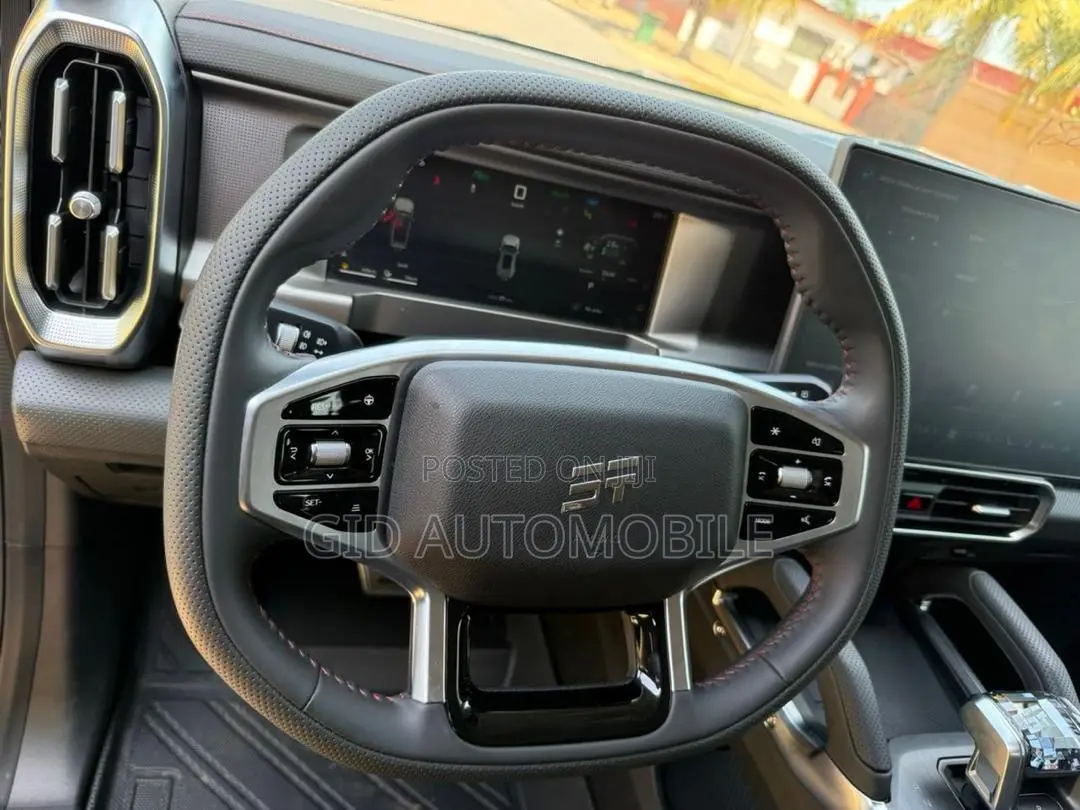 New Jetour T2 1.5 Hybrid AWD 2024 Black