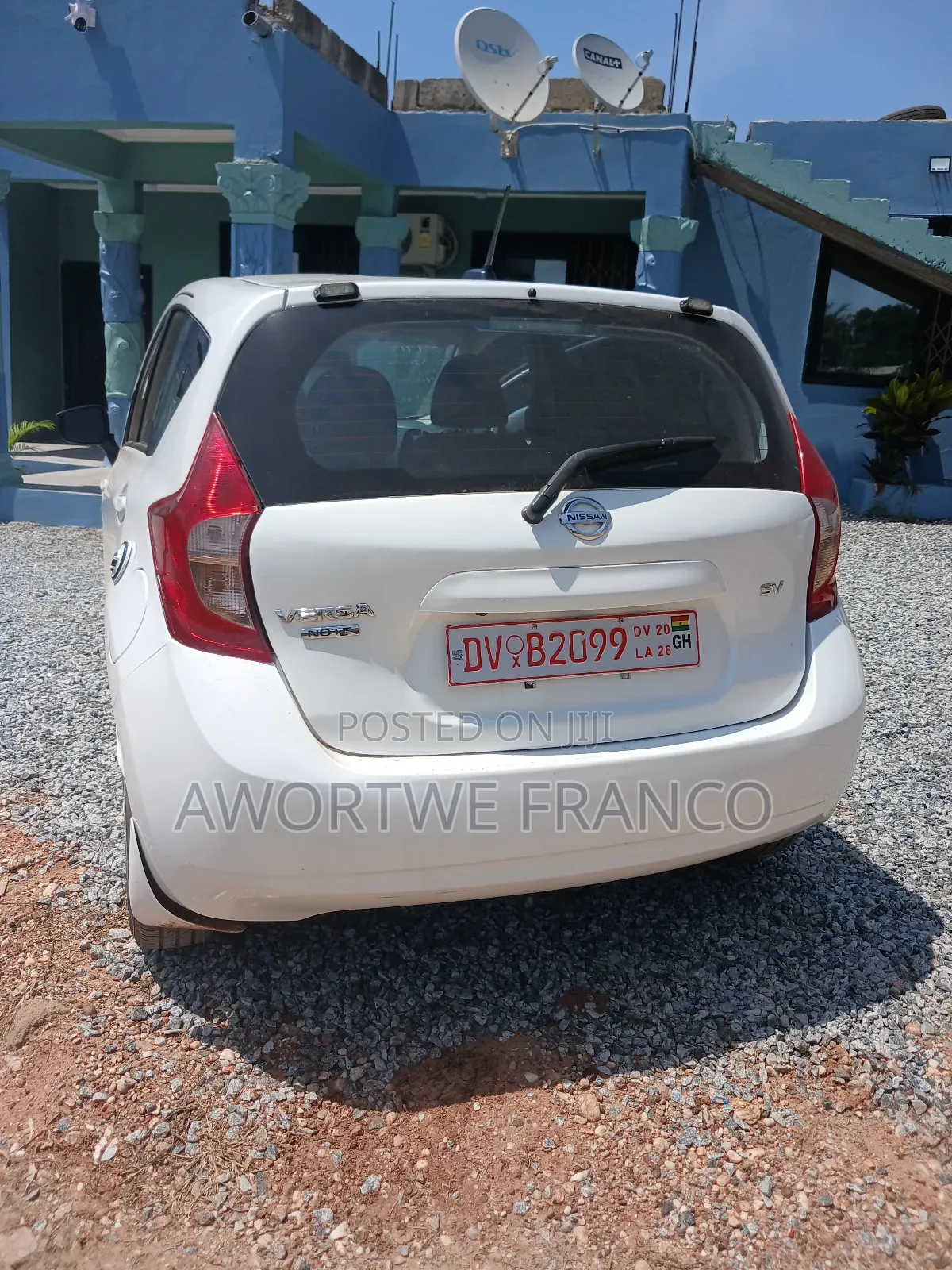 Nissan Versa 1.6 SL 2016 White