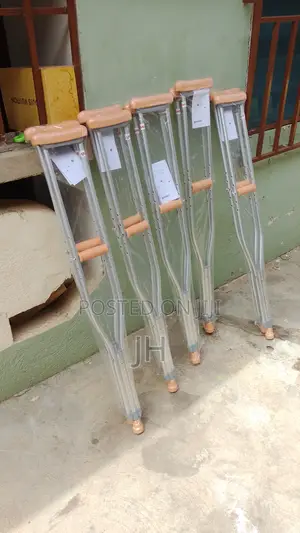 Aluminum Crutches