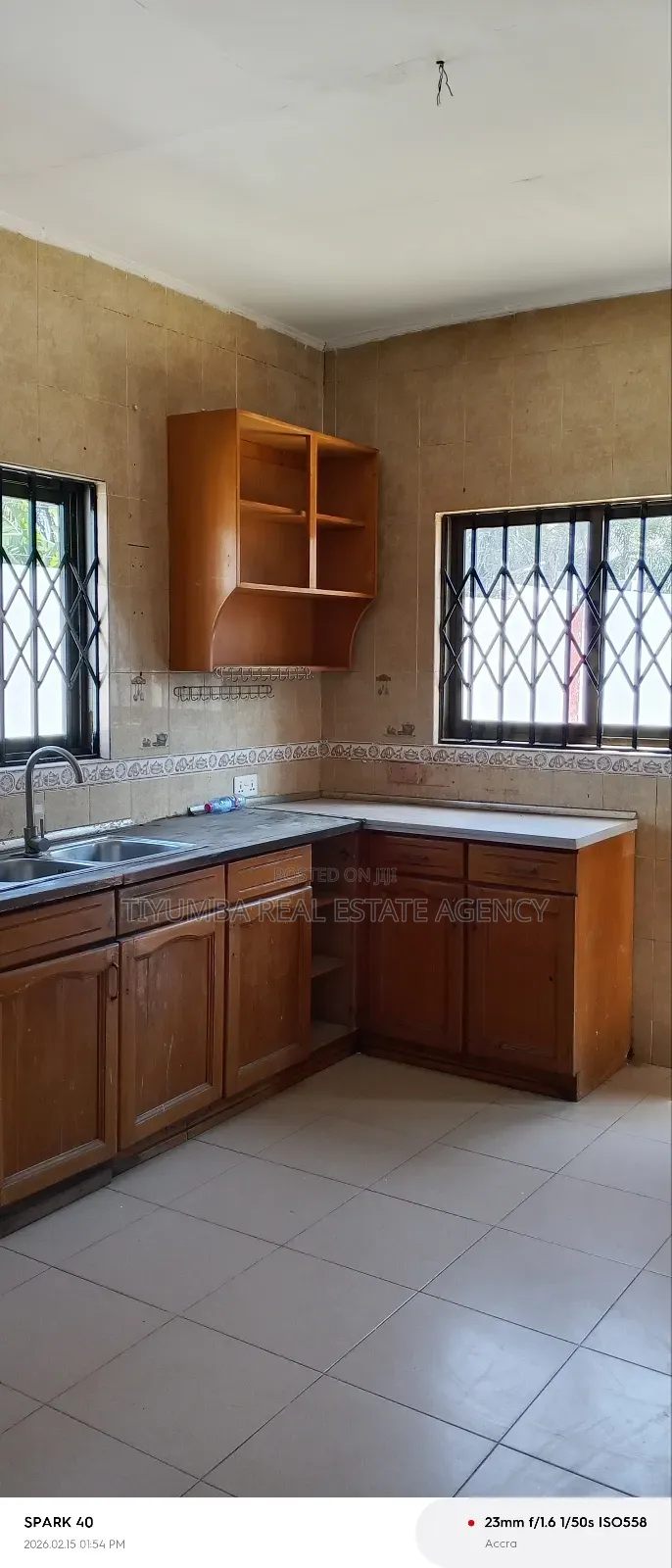 5bdrm House in Tiyumba Real Estate, East Legon for rent