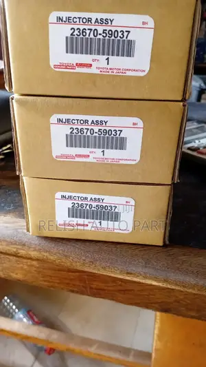 Original Fuel Injector for 1vd Diesel Engines, Land Cruiser 200 Series