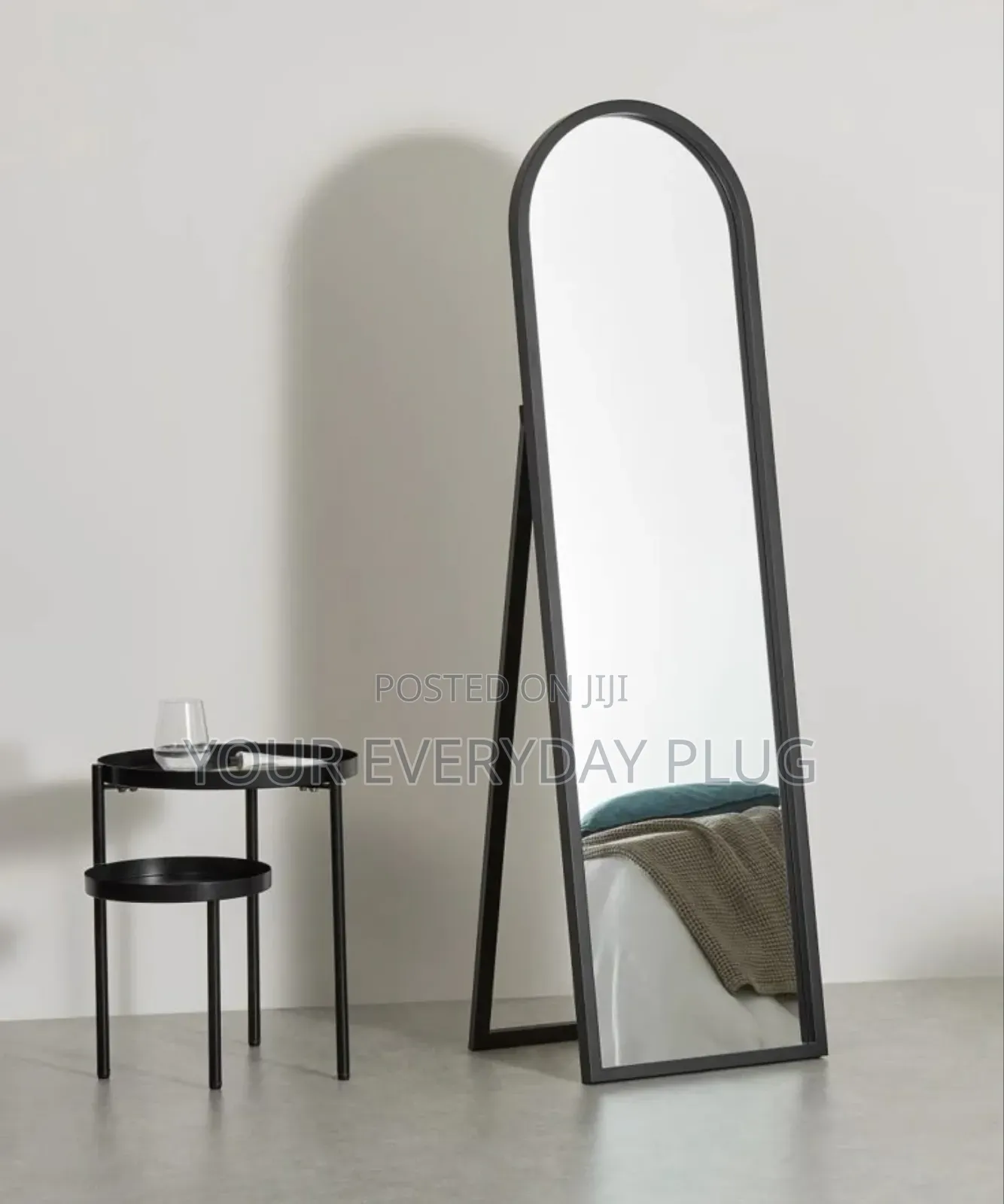 Fashion and Selfie Mirror