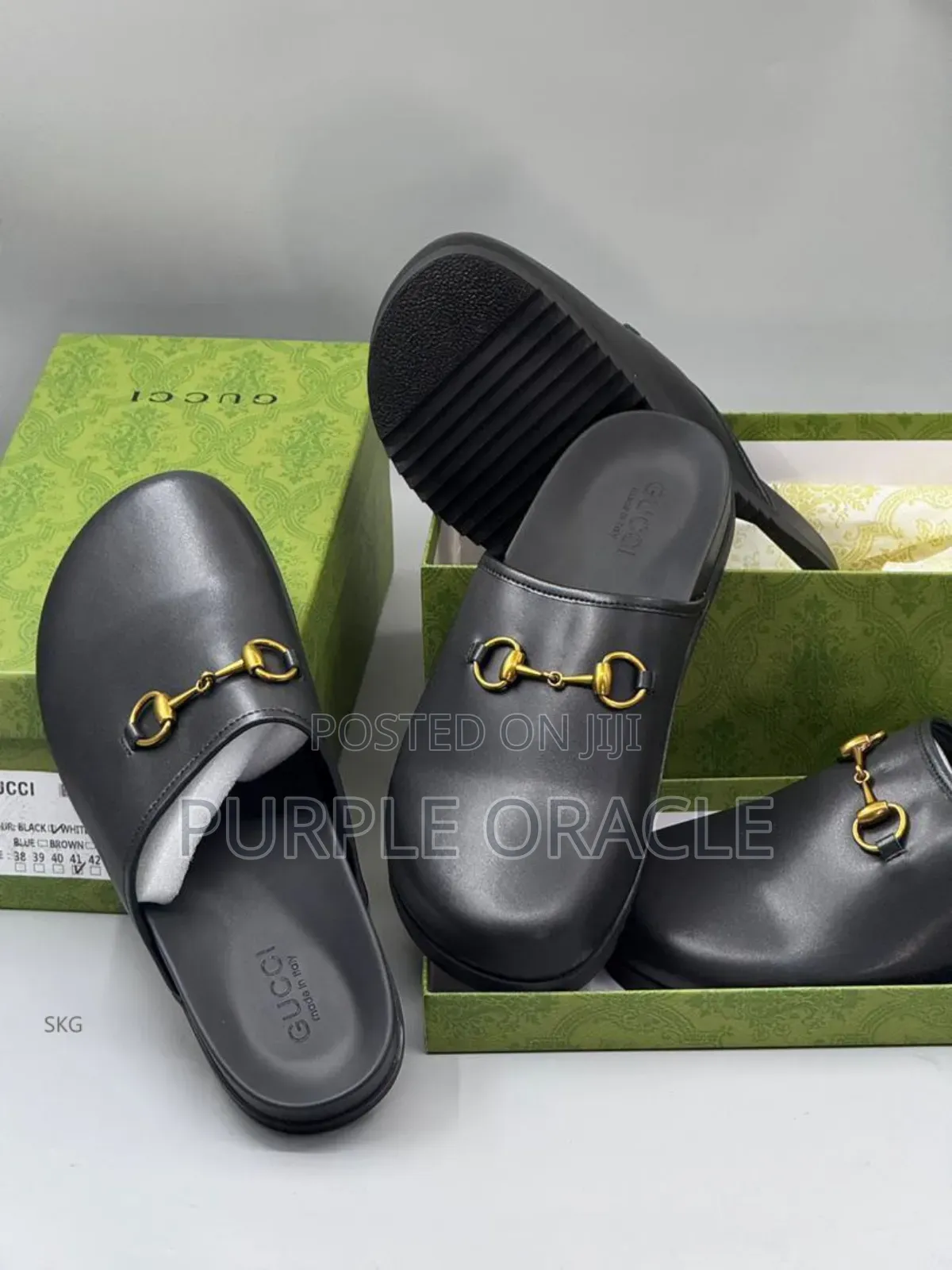 Gucci Horsebit Half Shoes Featuring A Classic Backless Design.