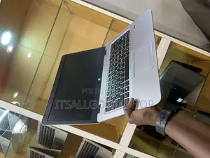 Laptop HP EliteBook 840 G3 8GB Intel Core i5 SSD 256GB