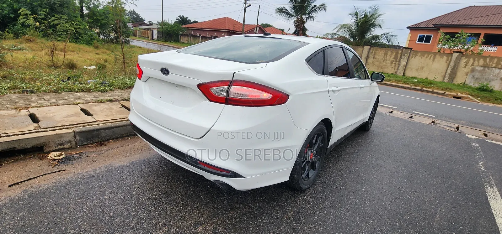 Ford Fusion SE 4dr Sedan (2.5L 4cyl 6A) 2015 White