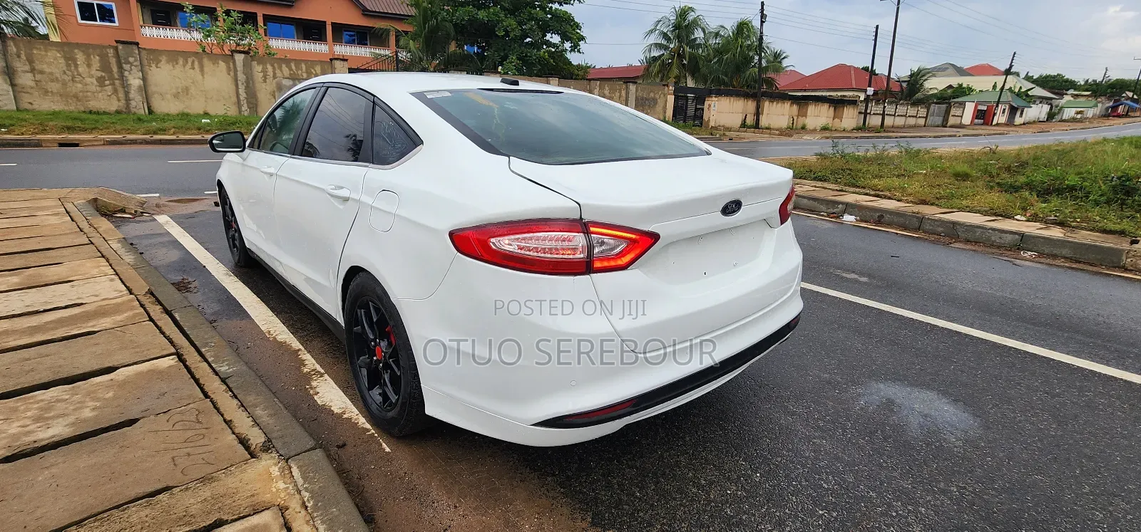 Ford Fusion SE 4dr Sedan (2.5L 4cyl 6A) 2015 White