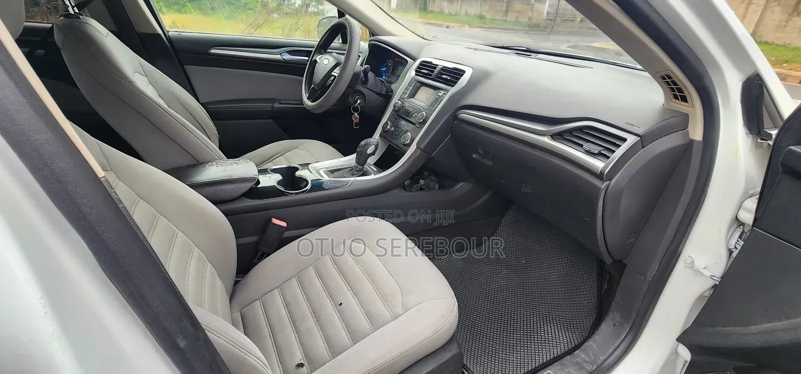 Ford Fusion SE 4dr Sedan (2.5L 4cyl 6A) 2015 White