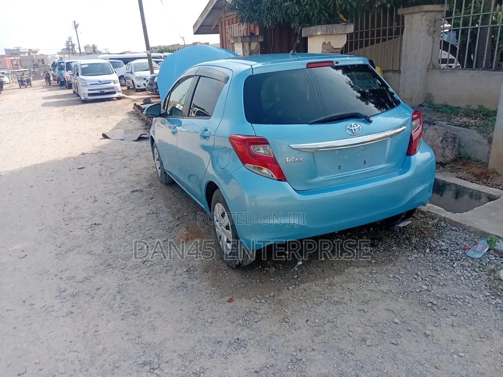 Toyota Vitz 1.5 FWD 3dr 2014 Blue