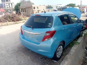 Toyota Vitz 1.5 FWD 3dr 2014 Blue