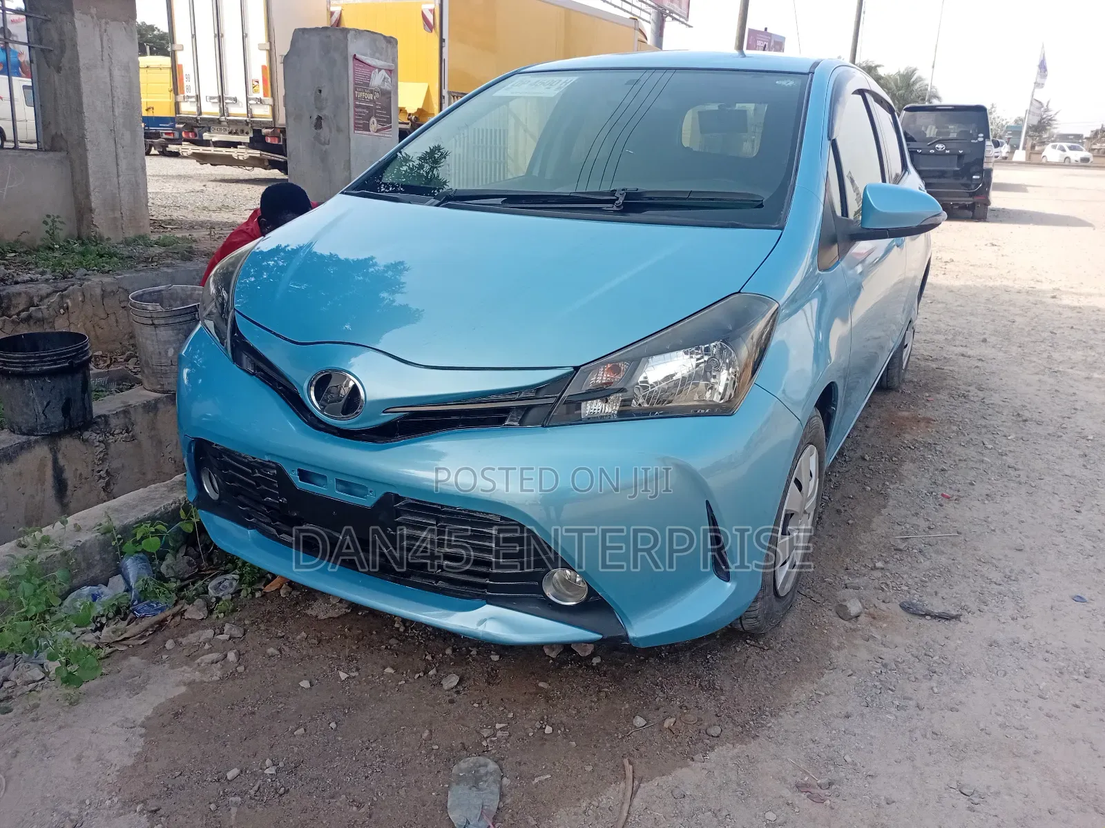 Toyota Vitz 1.5 FWD 3dr 2014 Blue