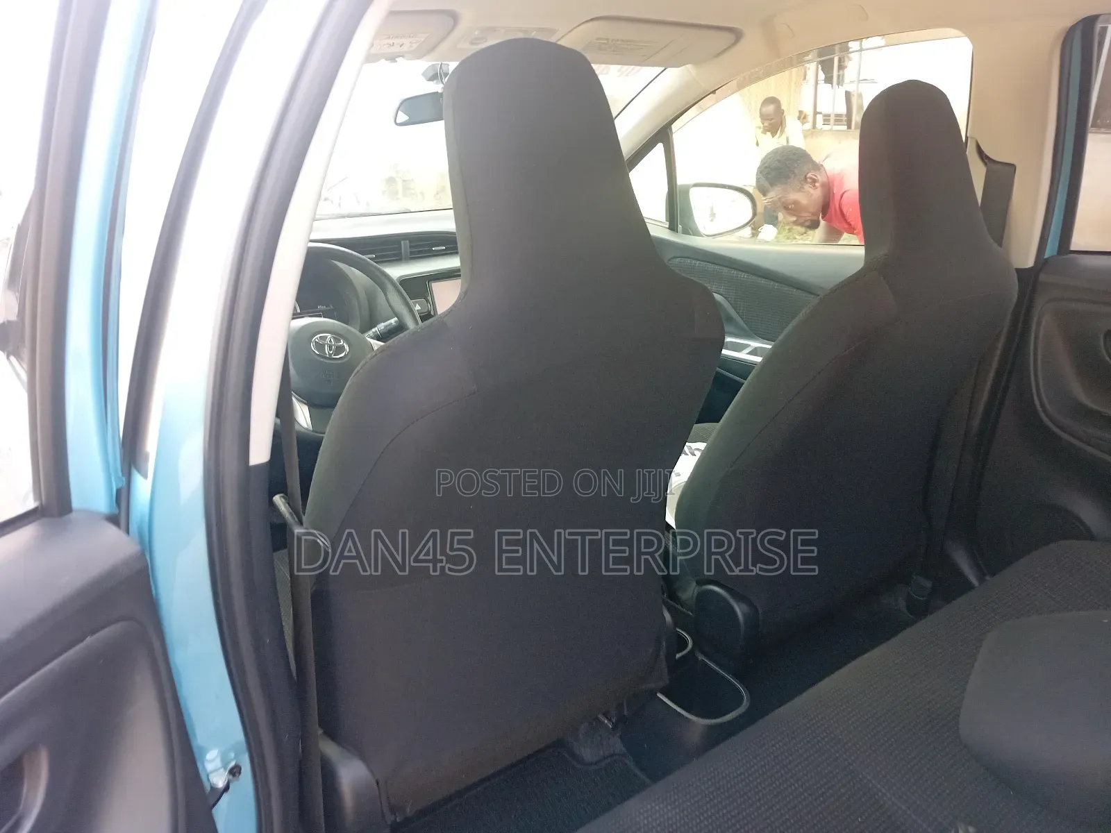 Toyota Vitz 1.5 FWD 3dr 2014 Blue