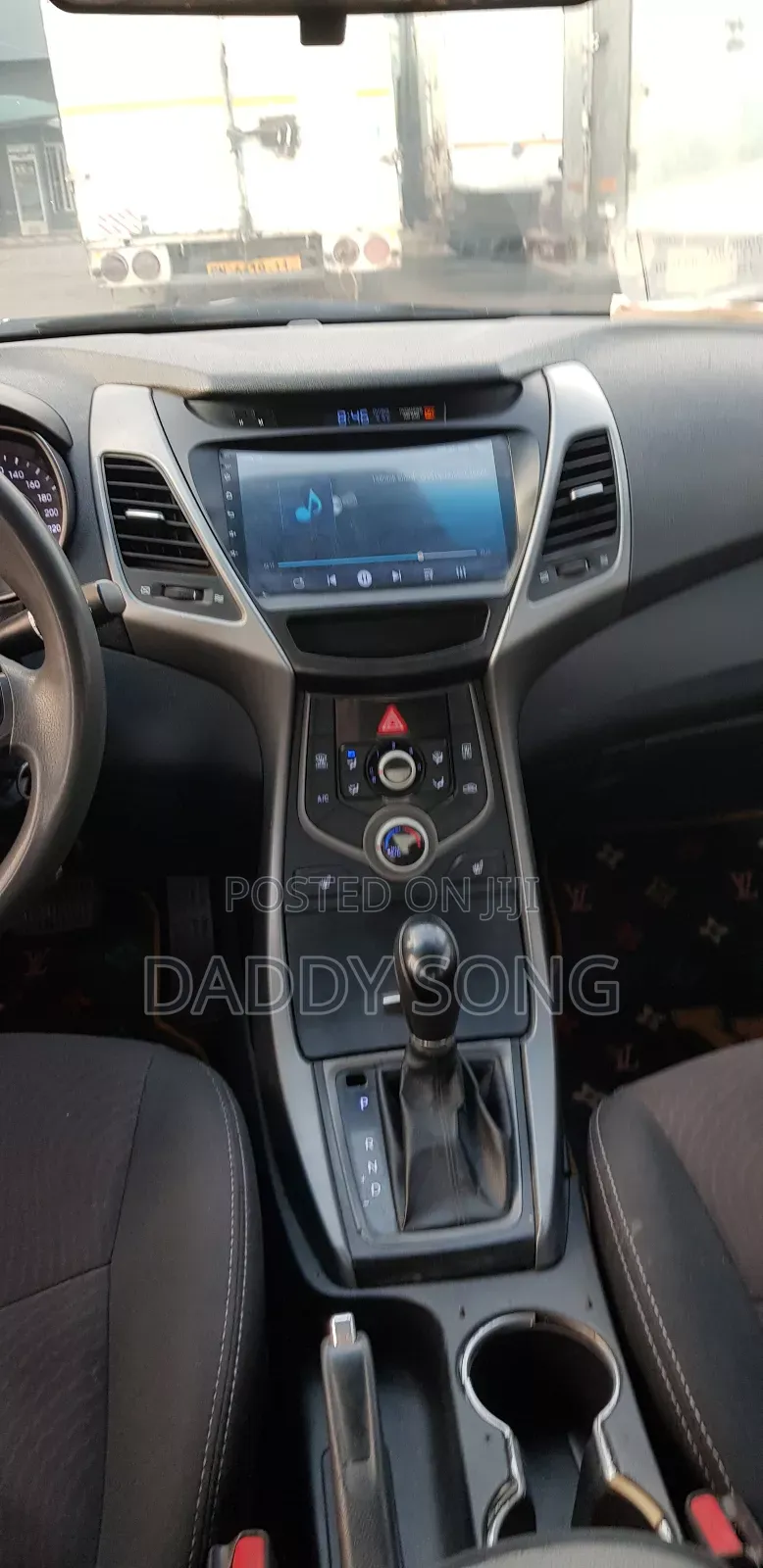Hyundai Elantra SE 4dr Sedan (1.8L 4cyl 6A) 2015 White