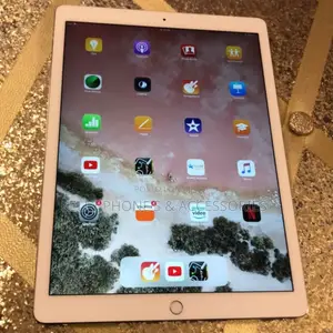 Apple iPad 9.7 64 GB Silver