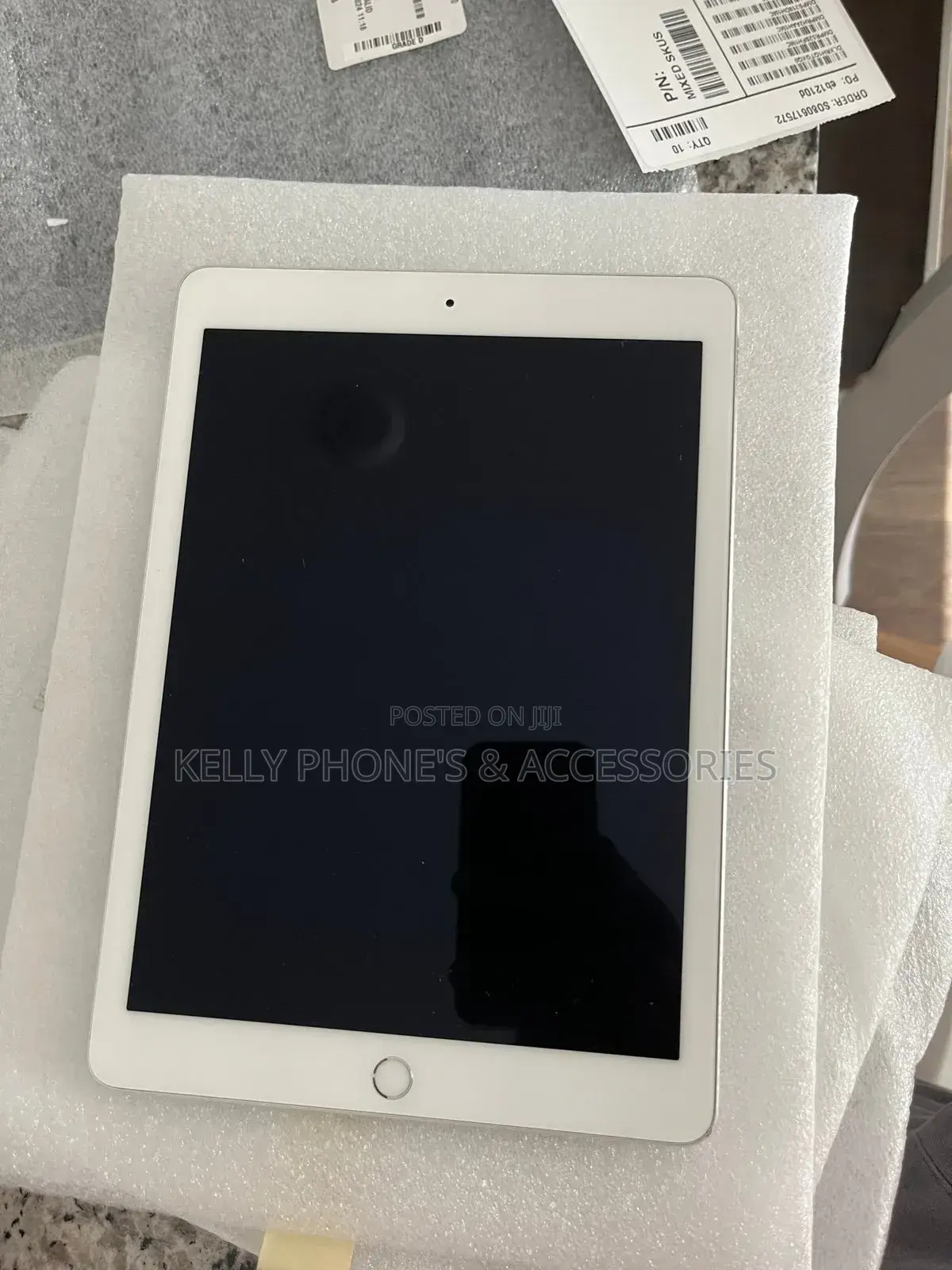 Apple iPad 9.7 64 GB Silver