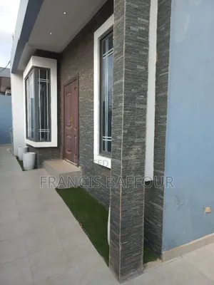 Furnished 2bdrm House in Lakeside Estate for rent