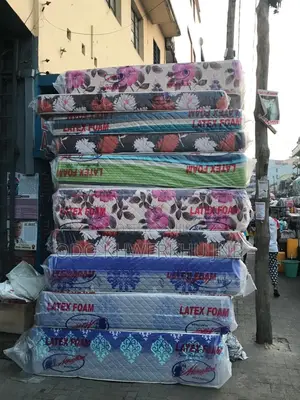 12inches Latex Foam Mattress