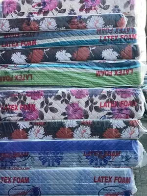 12inches Latex Foam Mattress