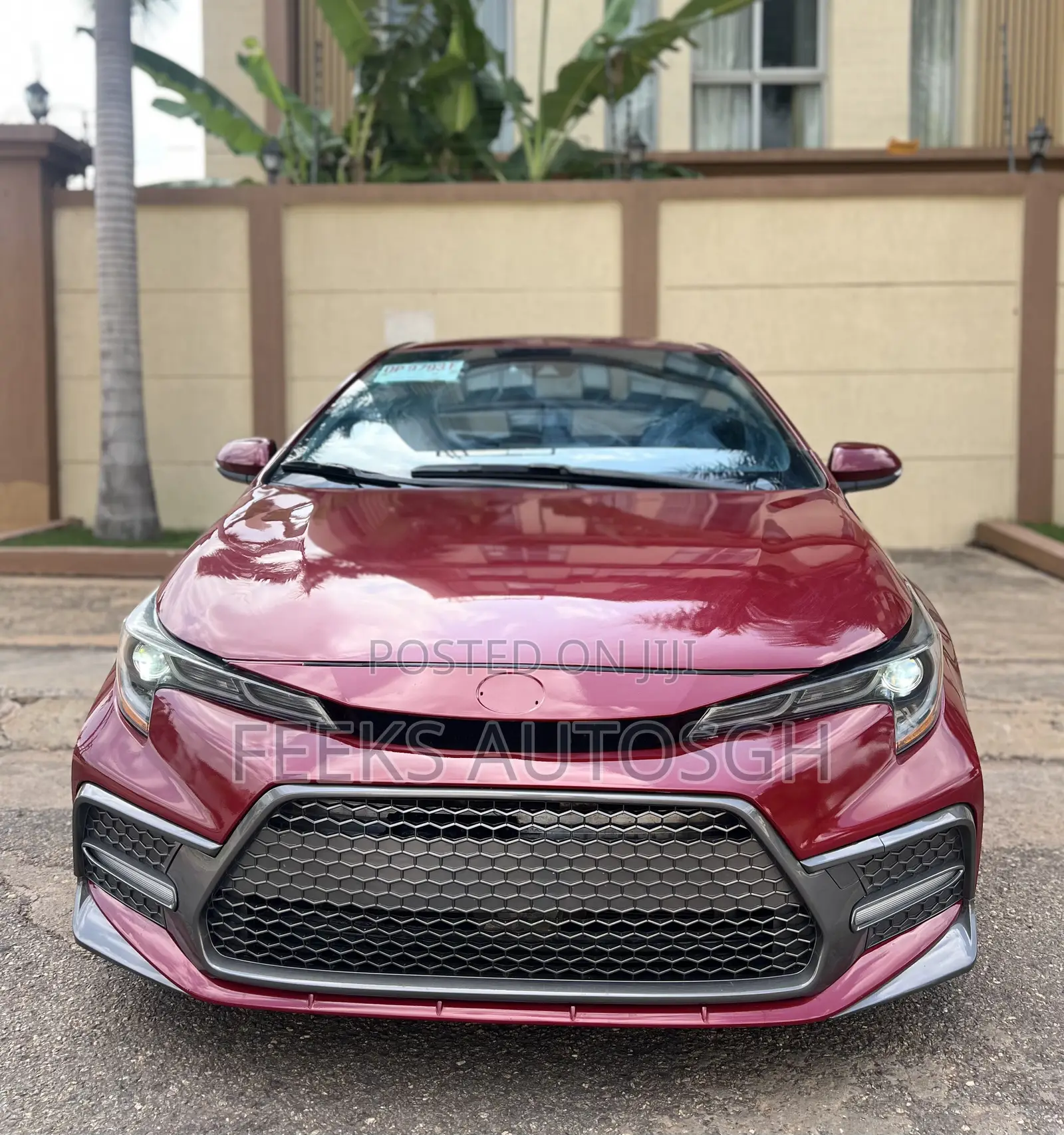 Toyota Corolla XSE 2022 Red