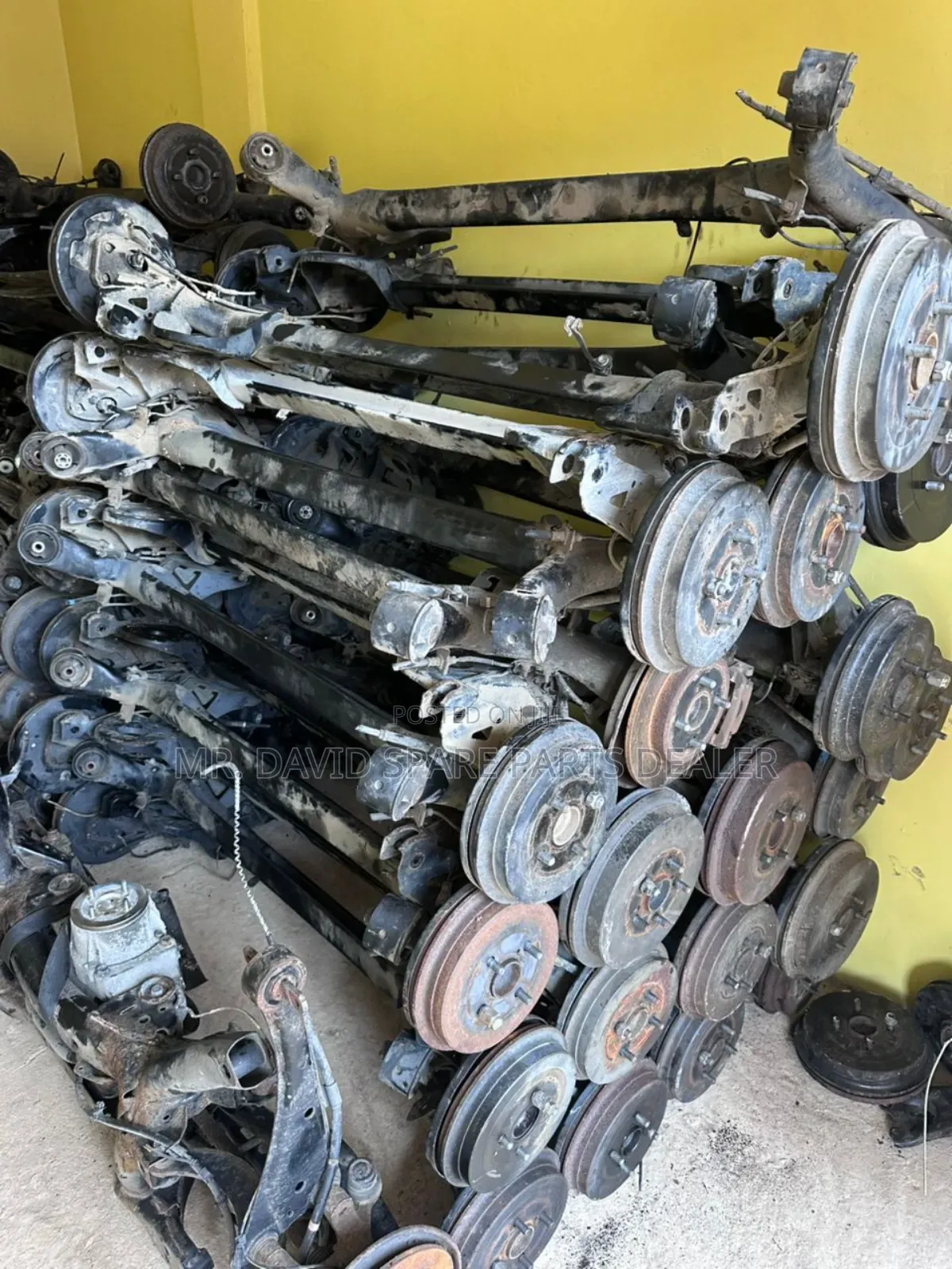 Toyota Vitz, Yaris, Belta Complete Back Axle, Back Beam
