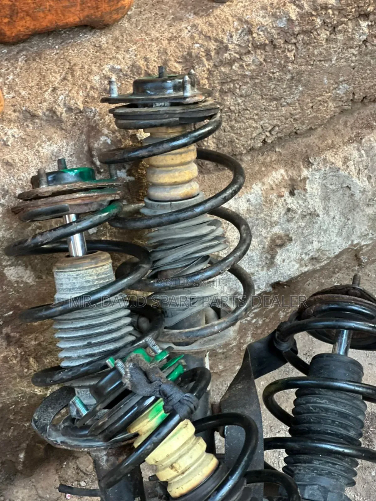 Honda Crv Front Shocks(Pair)