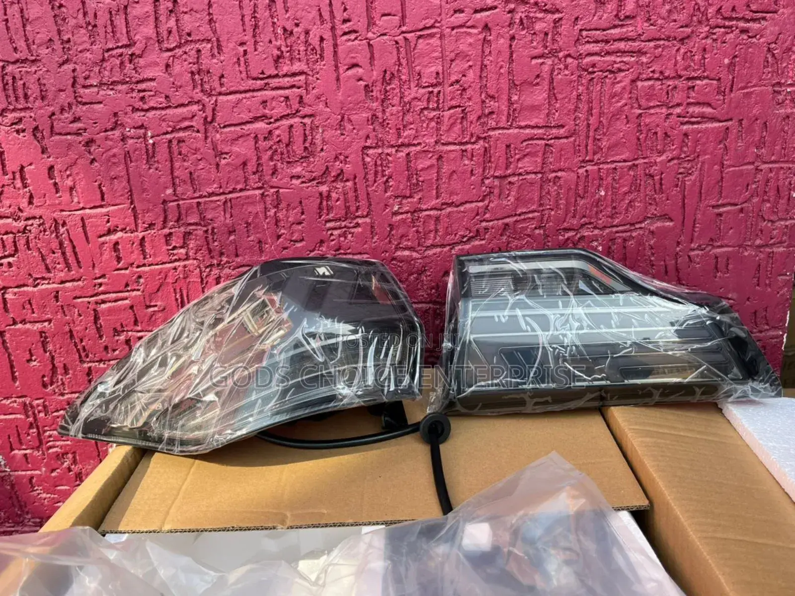 Complete Taillight Highlander 2014-2019 Smoke Design