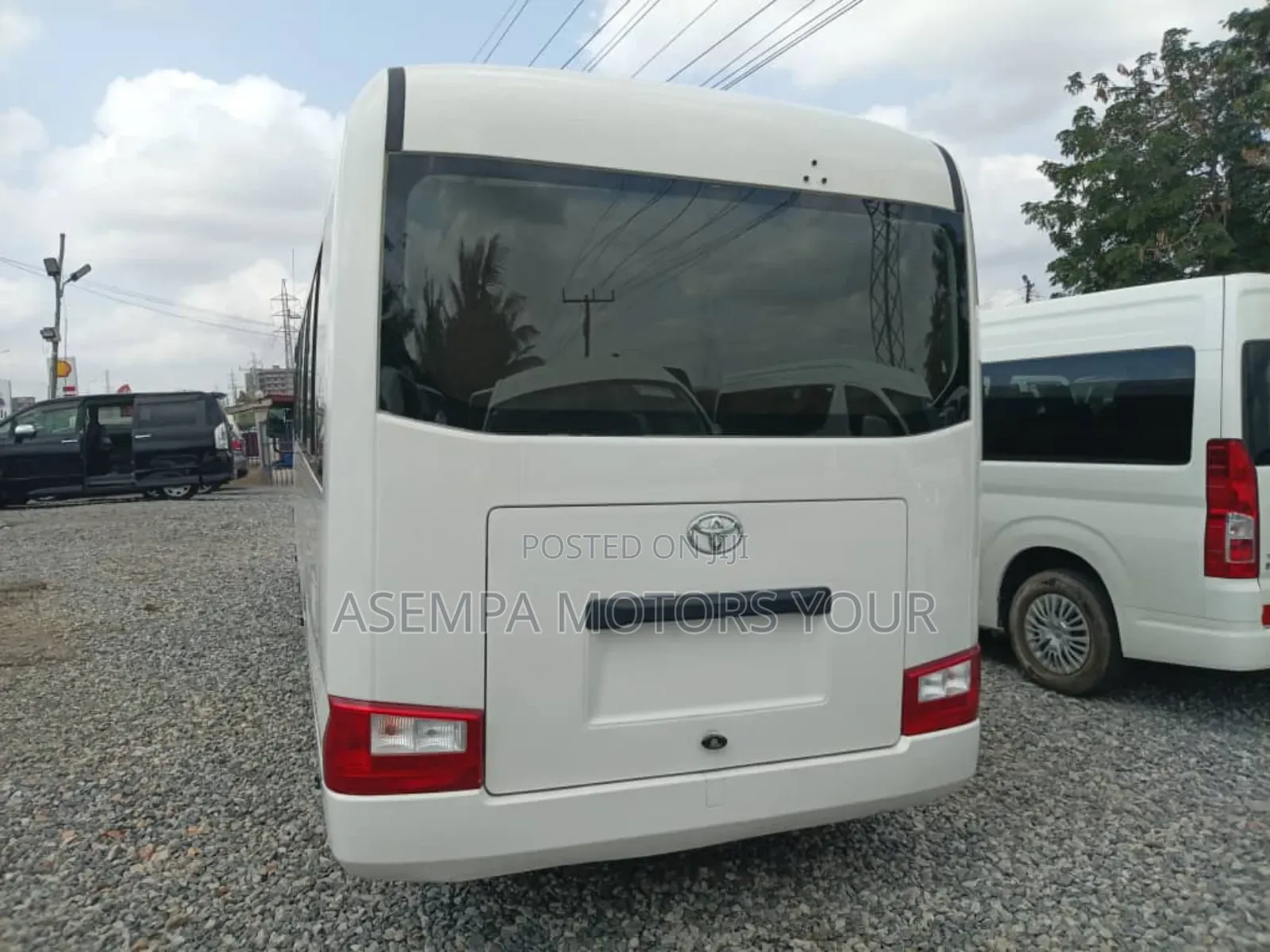 Toyota Coaster 2022 White
