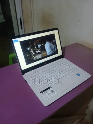 Laptop HP 14-Dq1025cl 4GB Intel Celeron SSD 128GB
