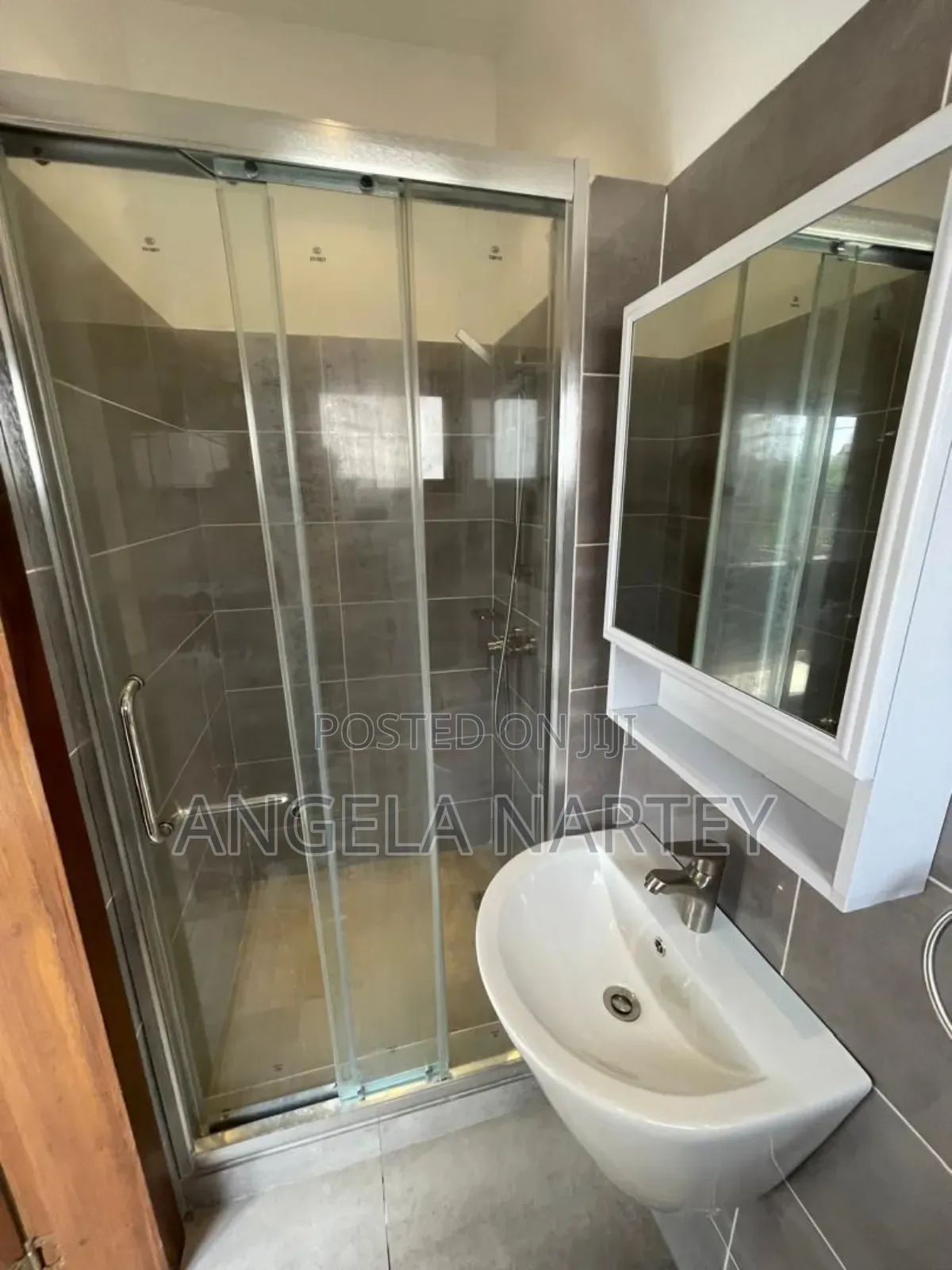 4bdrm House in Pantang, Accra Metropolitan for sale