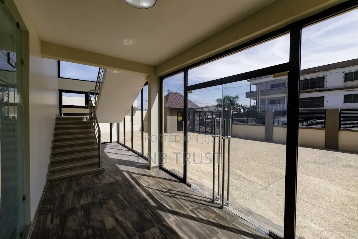 200 SQM Office Space for Rent at Dzorwulu