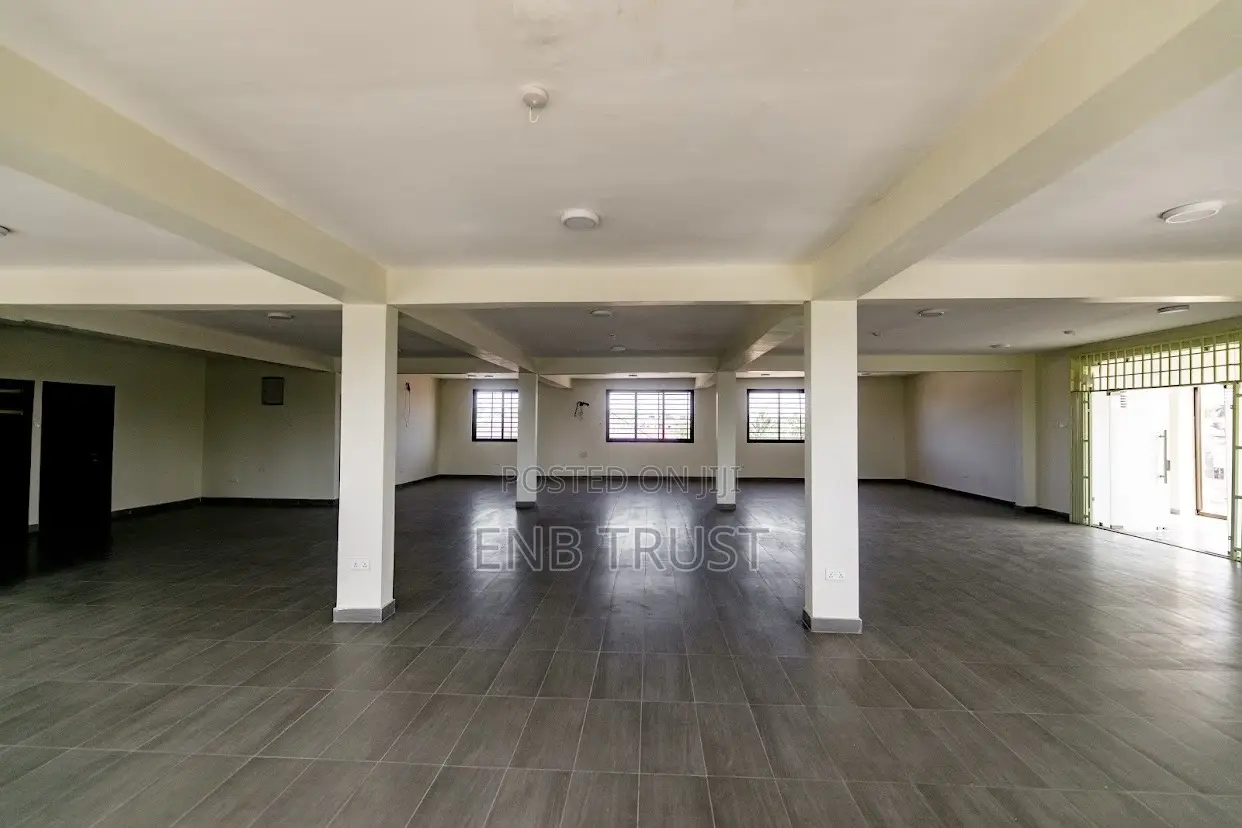 200 SQM Office Space for Rent at Dzorwulu