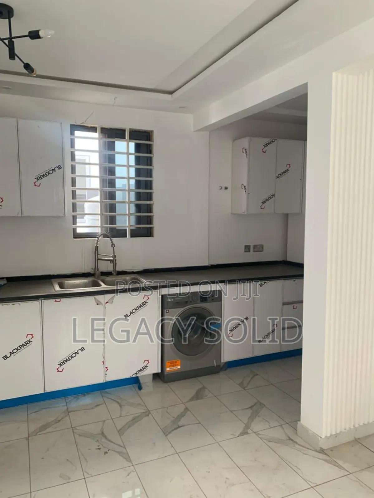 3bdrm Apartment in Legacy Solid Real for rent