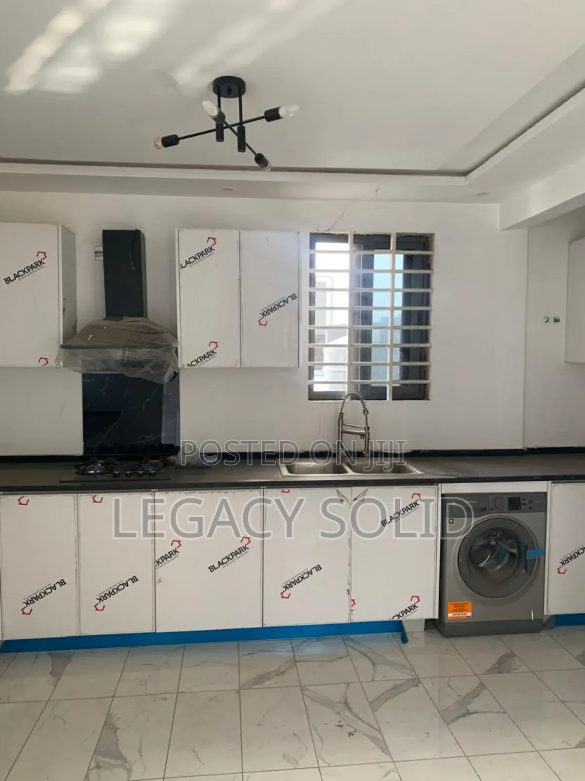 3bdrm Apartment in Legacy Solid Real for rent