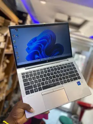 Laptop HP EliteBook 830 G5 8GB Intel Core I5 SSD 256GB