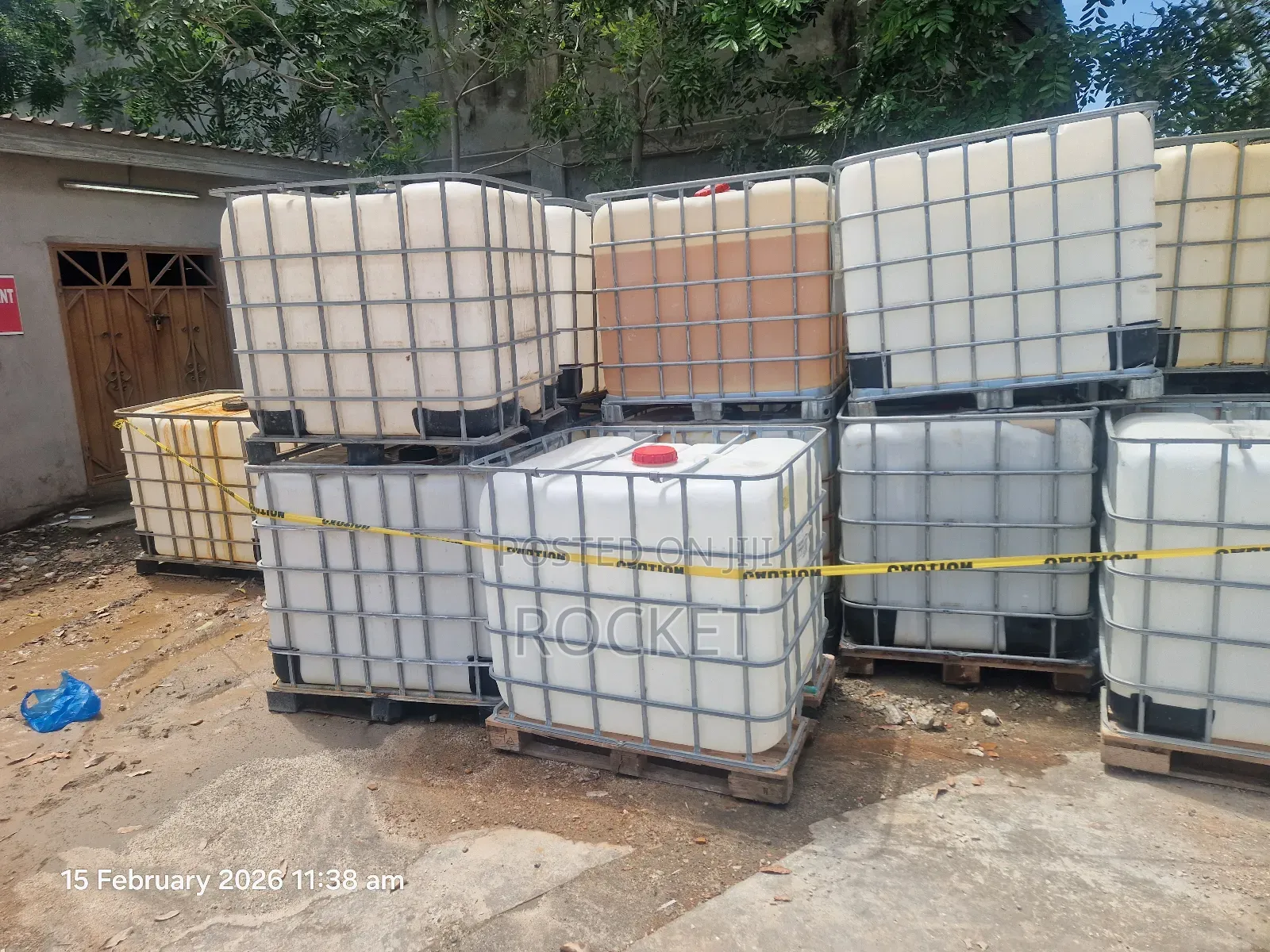 Empty Ibc Tanks